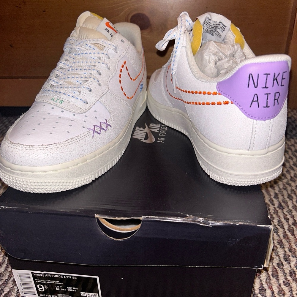 Nike Air Force 1 '07 SE "White/Safety Orange/Sail/Green Glow" Women's Shoe